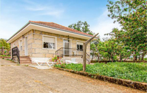 Stunning home in Verín with WiFi and 4 Bedrooms